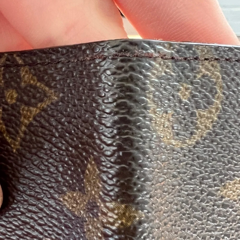 Louis Vuitton Monogram Bifold Wallet - Picture 6 of 8